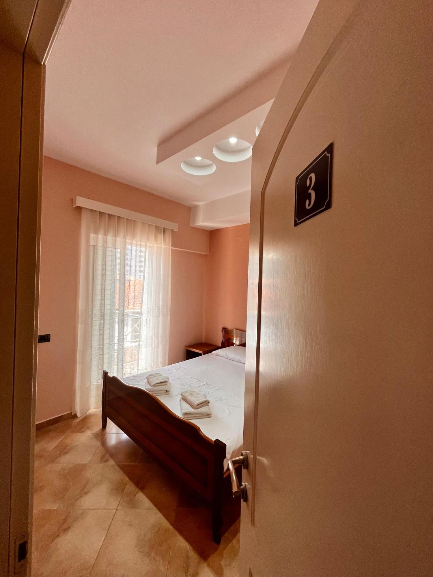 Vila Papa Durrës 外观 照片